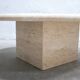 Table basse vintage en travertin