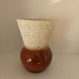 set of 17 decorative items