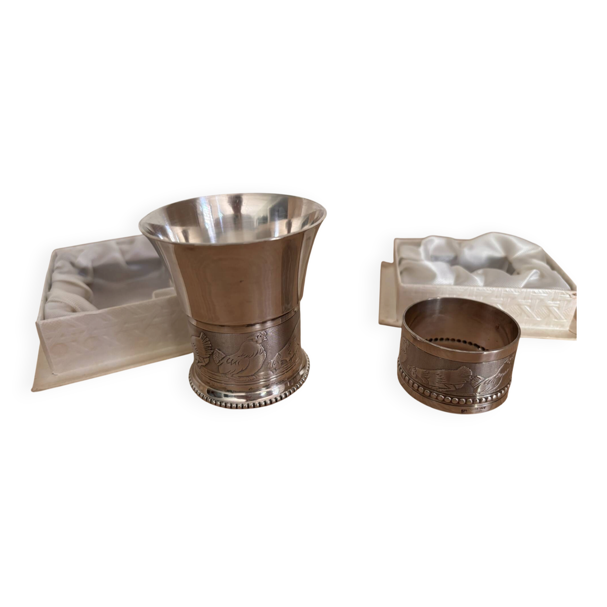 Timbale and napkin ring Daniel Gregut
