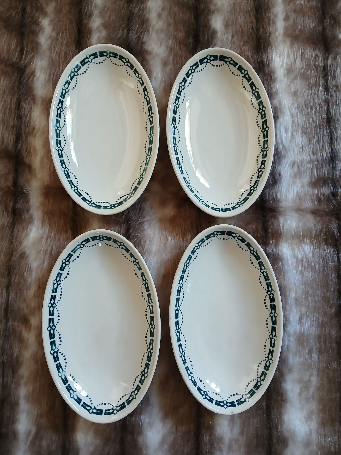 4 antique dishes in ironstone from Badonviller