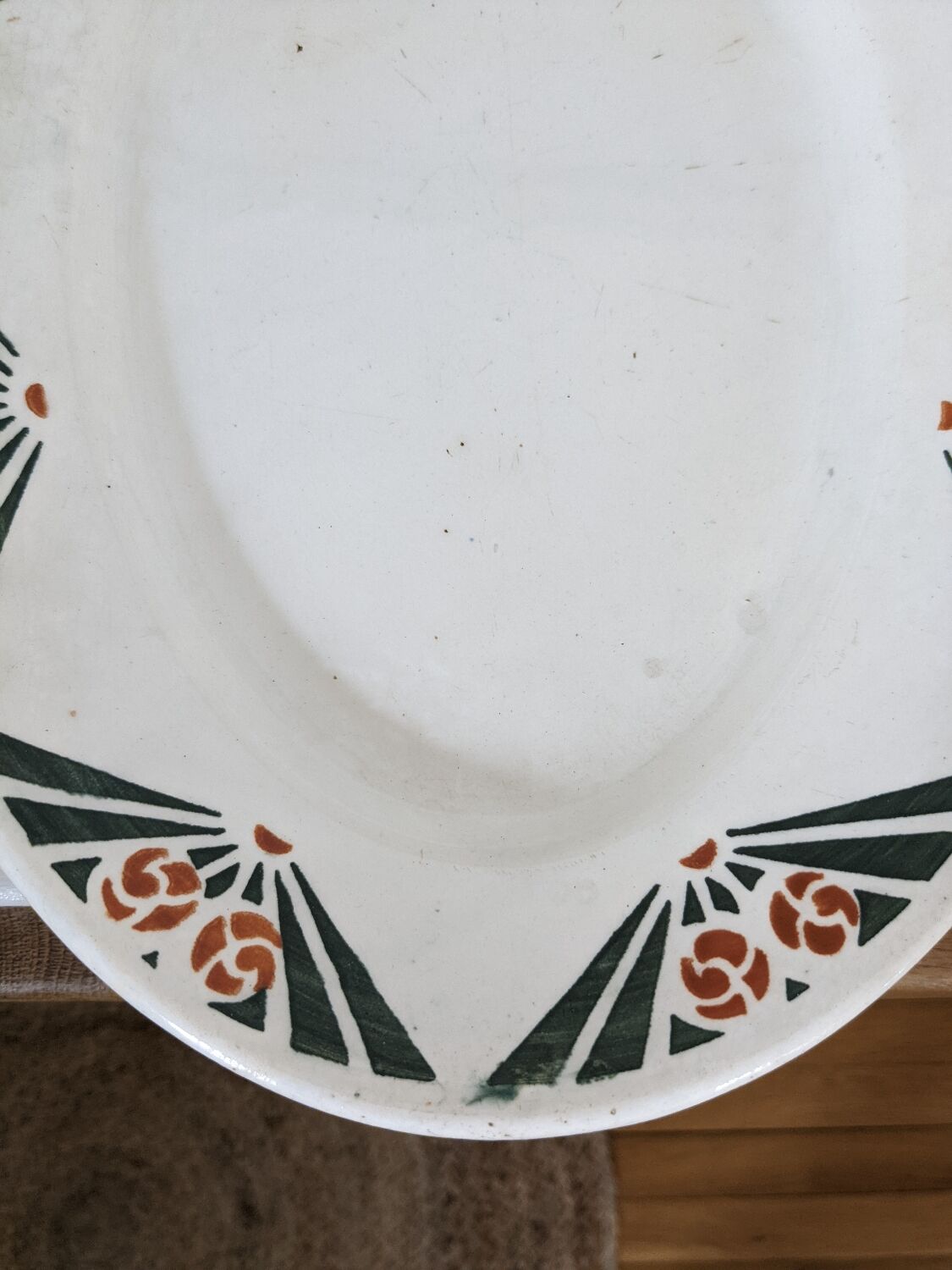 Oval dish "labrut frères"