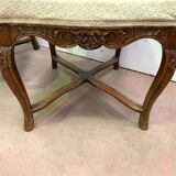 Paire de chaises de style Régence en bois naturel XIX siècle