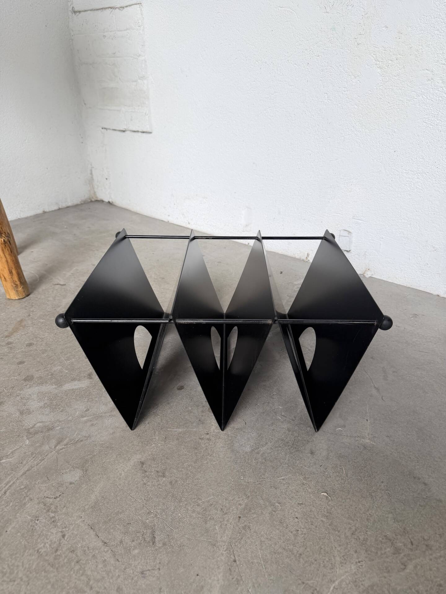 Modular magazine rack Memphis 1980