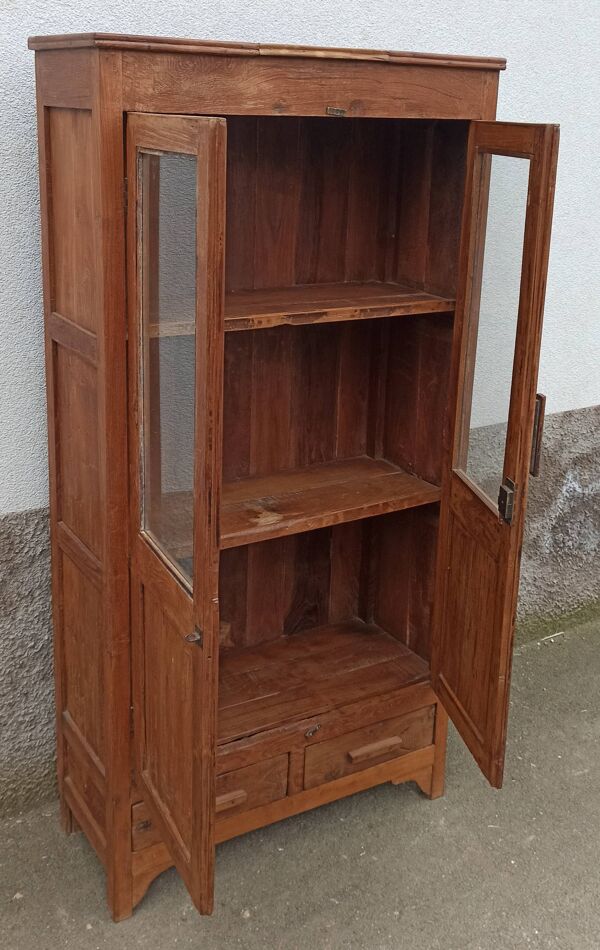 Armoire ancienne vitrée en teck