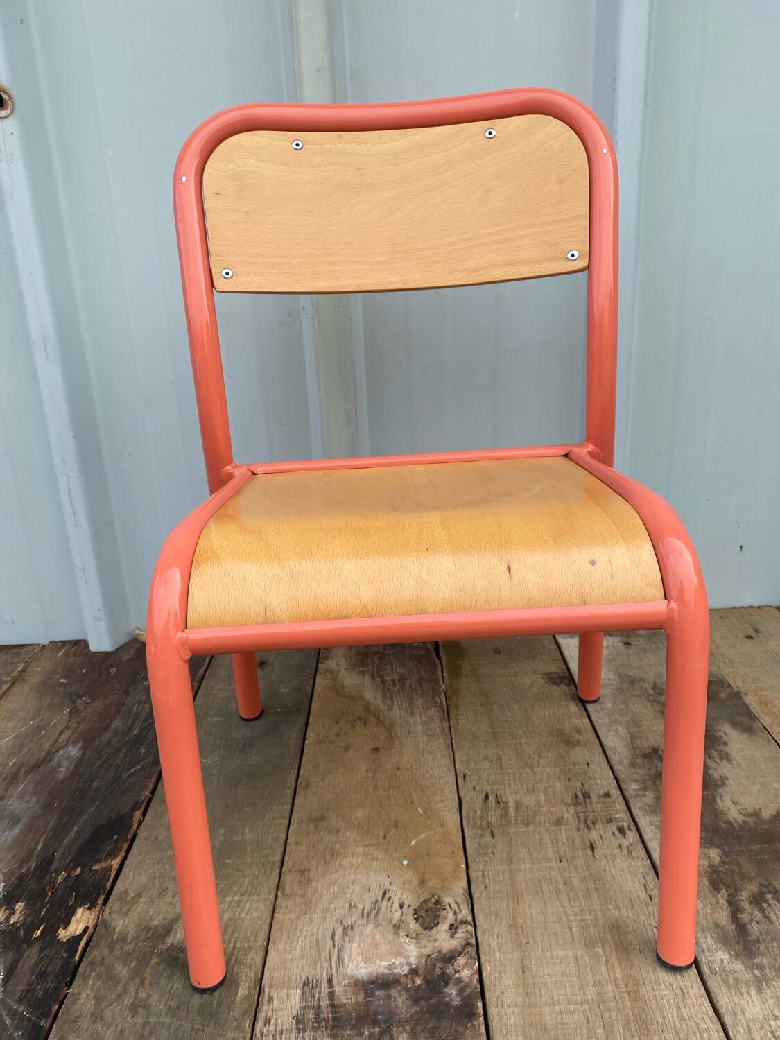 Chaise Ancienne Écolier Maternelle Tube Métal Rose & Bois 70’s Vintage