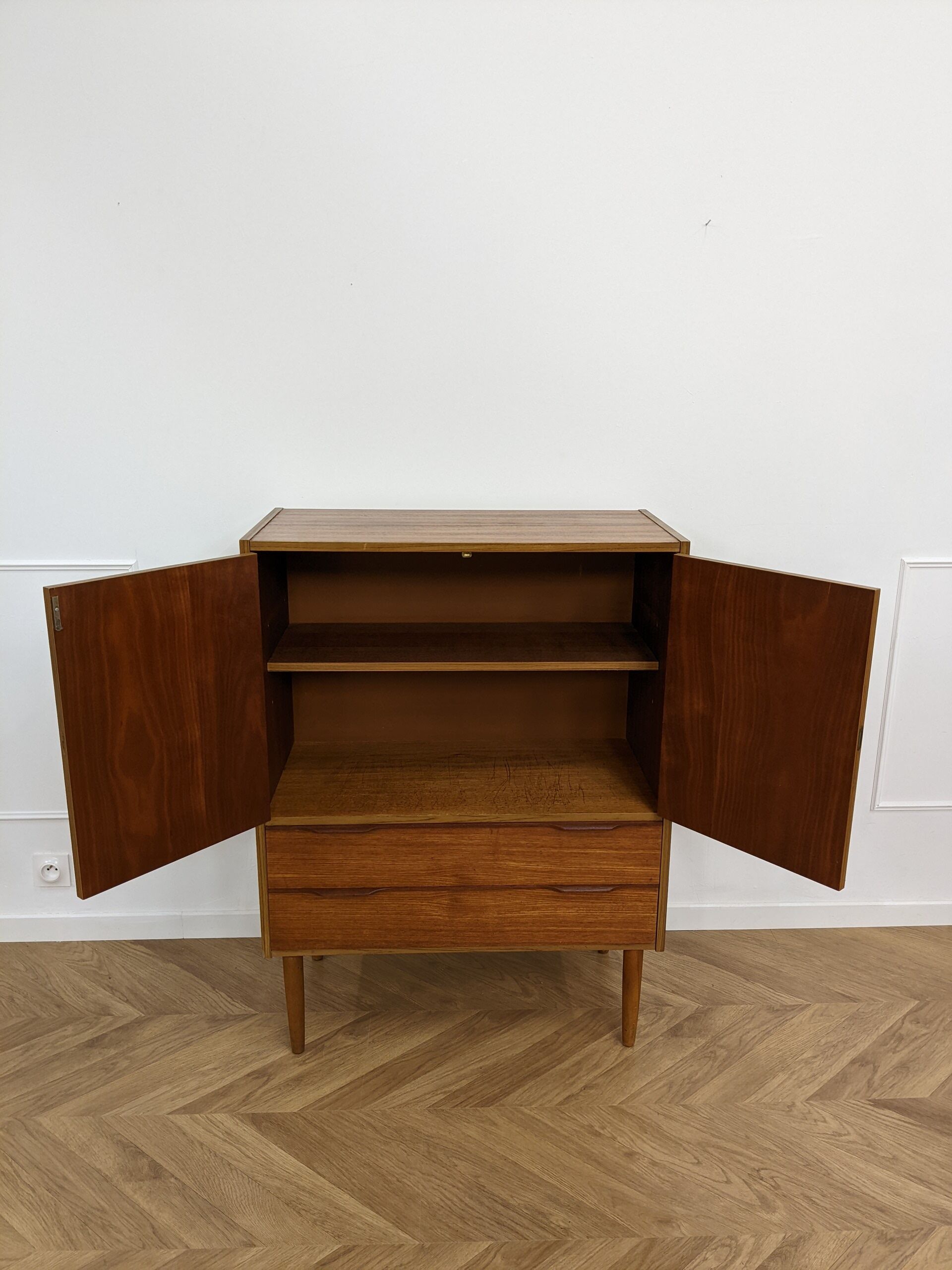 Vintage Scandinavian sideboard 332
