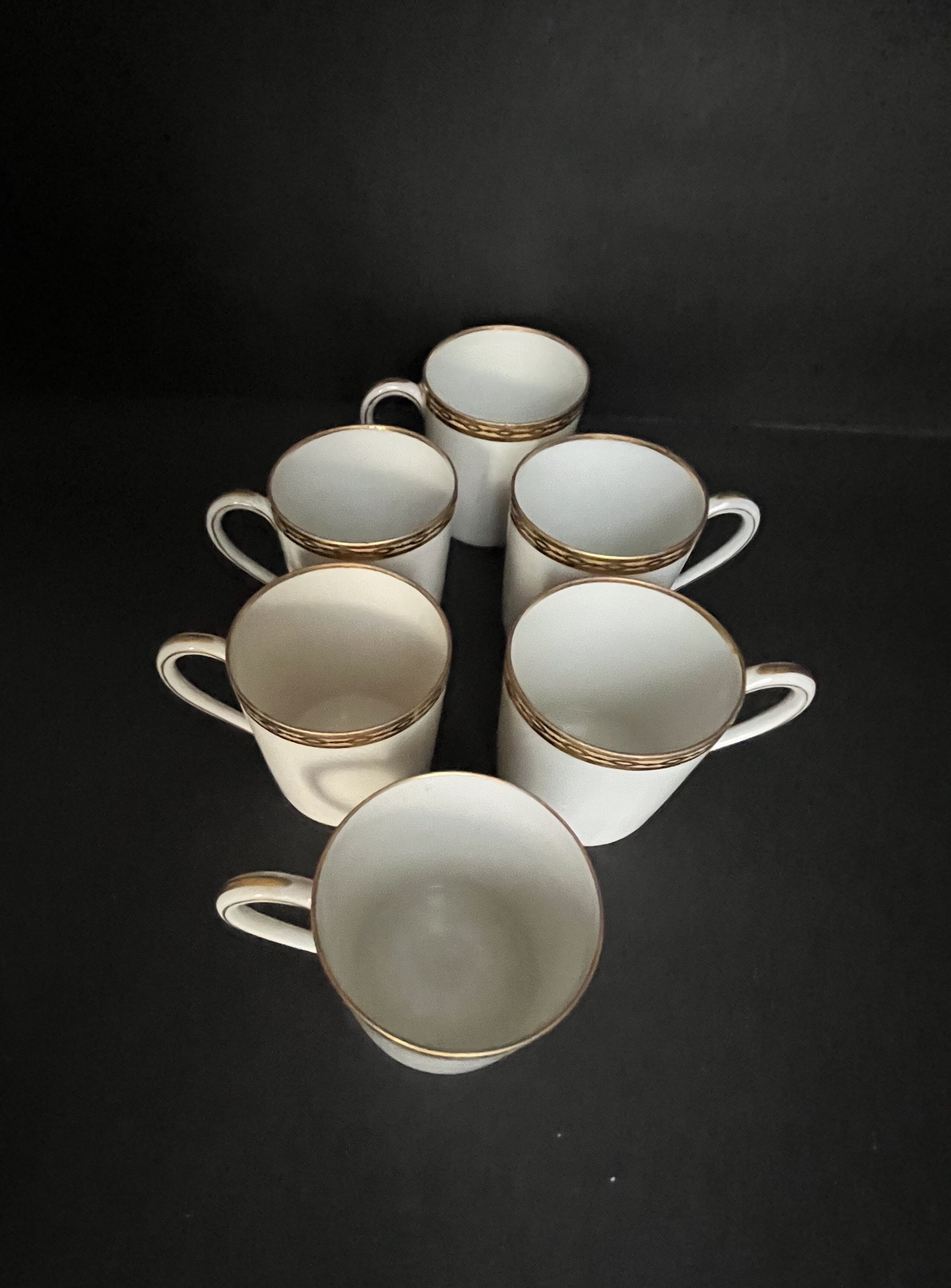 Ensemble de six tasses à café en porcelaine Haviland