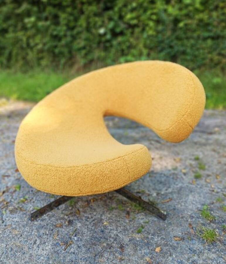 Cloud armchair