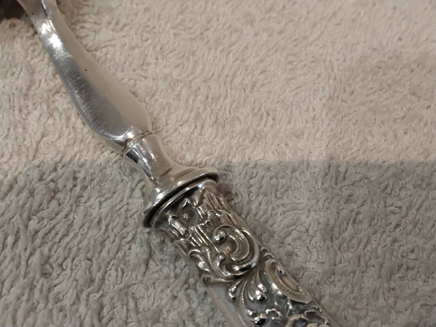 Ladle with a handle, 950 silver Minerva, Rocaille style, Ravinet.