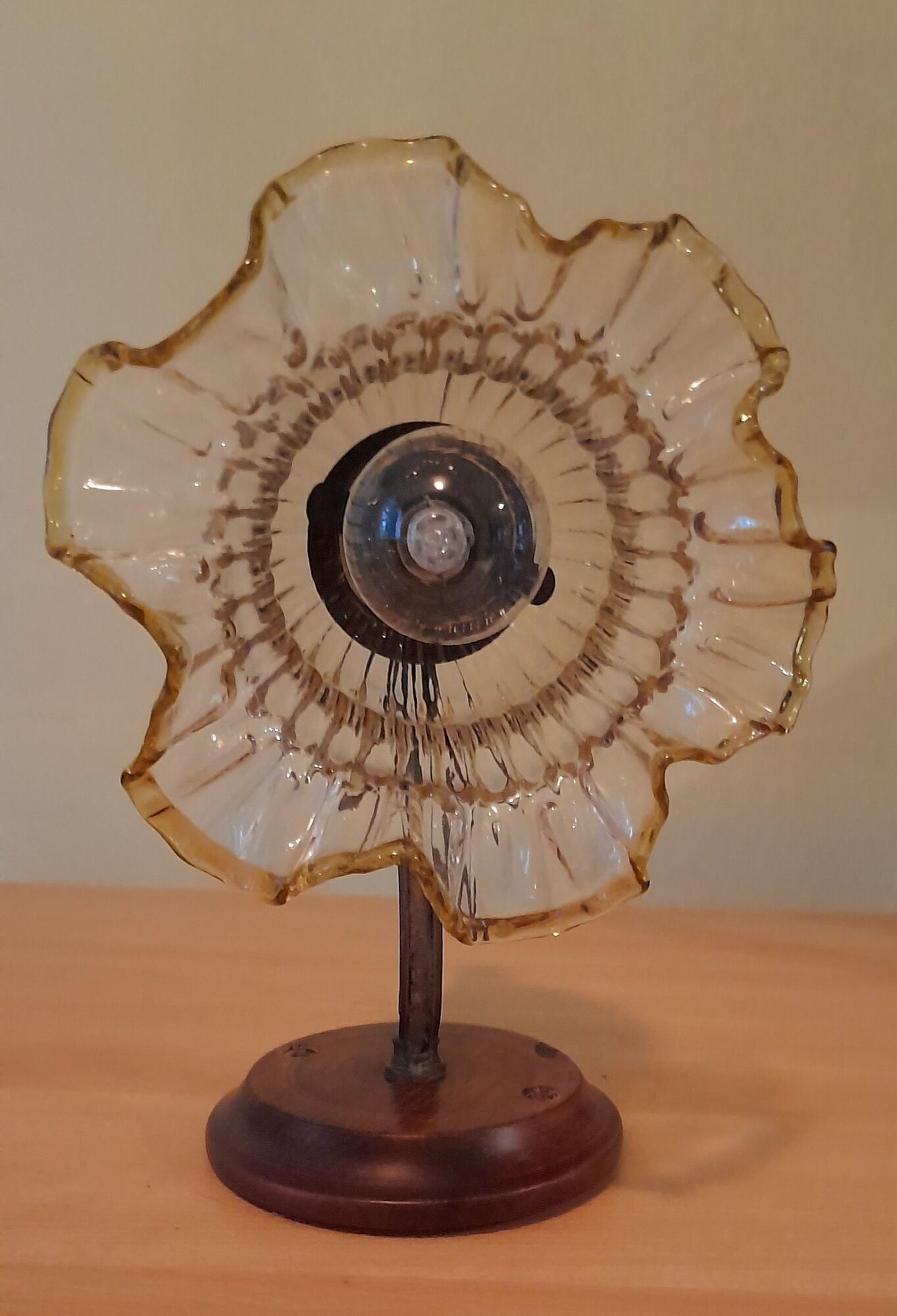 Applique murale laiton col de cygne, verre tulipe, vintage