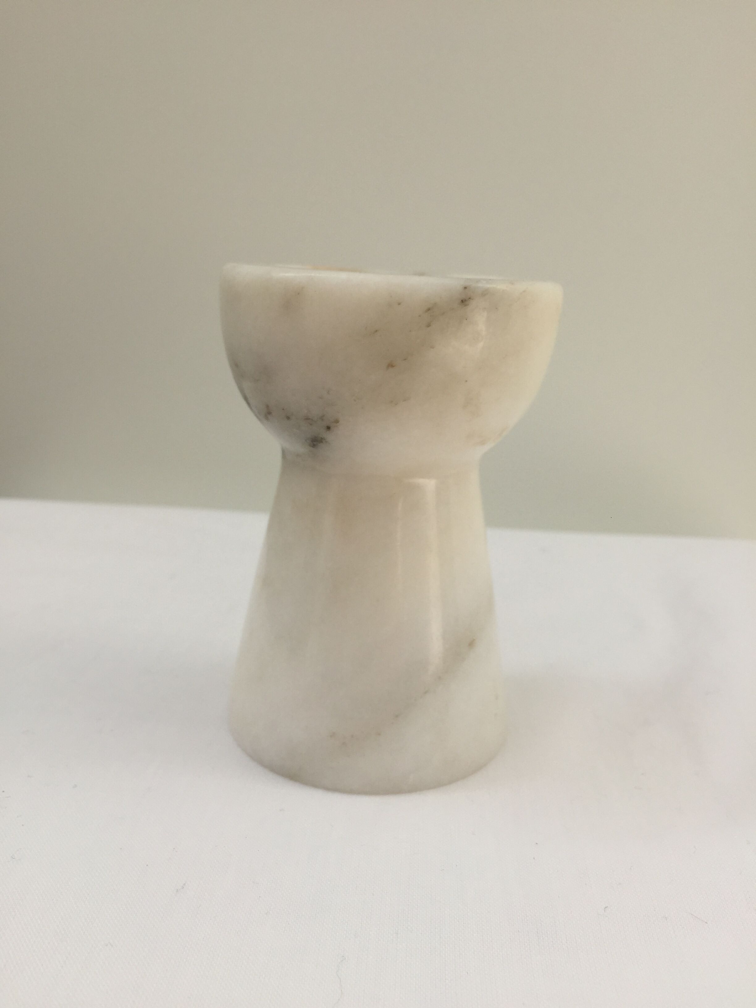 Lot of white marble object - 2 boxes and 1 candlestick