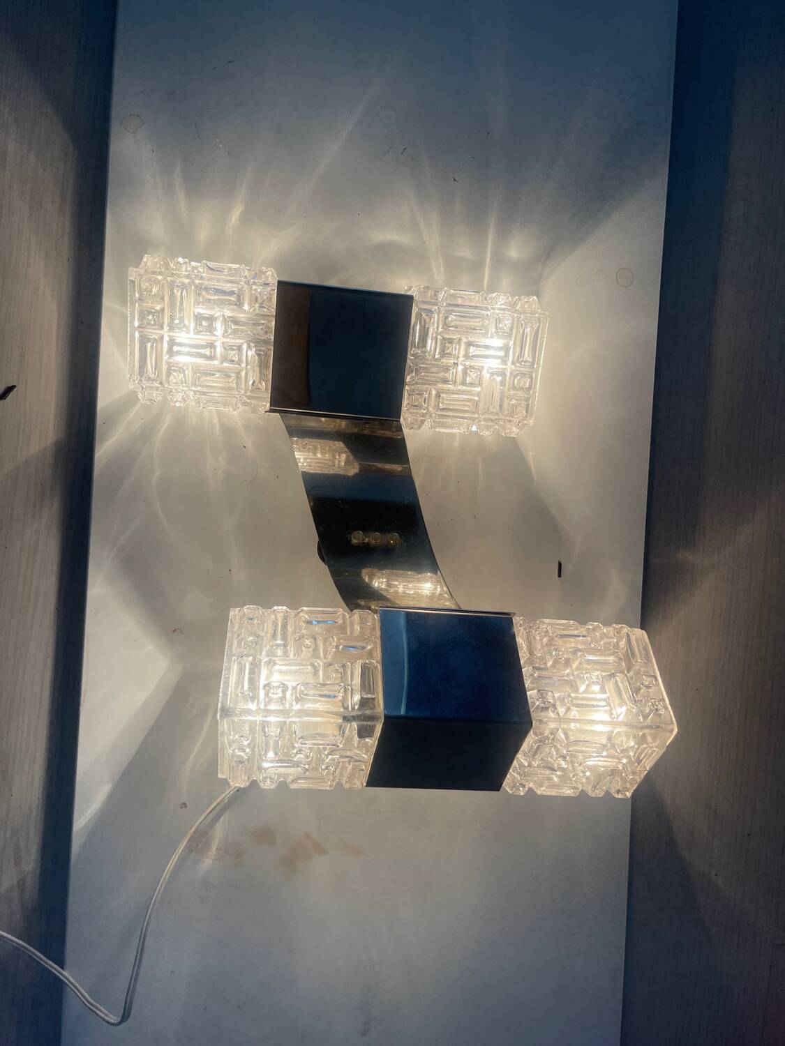 Appliques chromées en verre de cristal du milieu du siècle, ensemble de 4