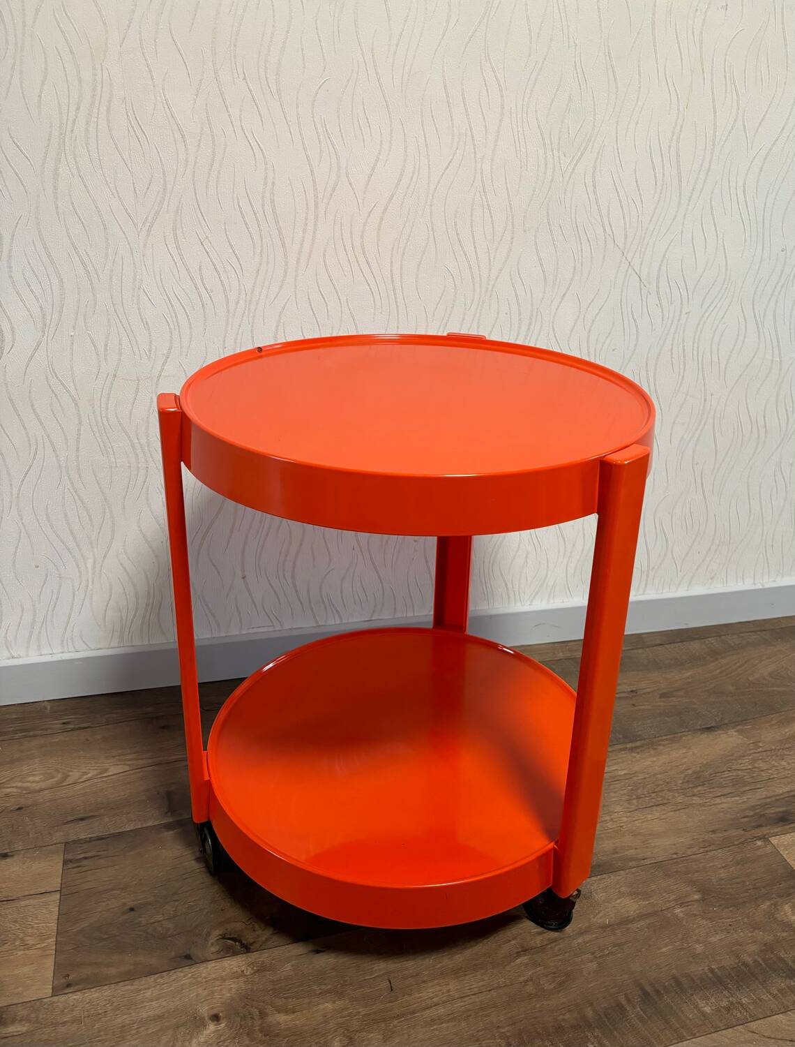 Desssert Prisunic orange - meuble d'appoint Prisunic - bout de canapé vintage -70s