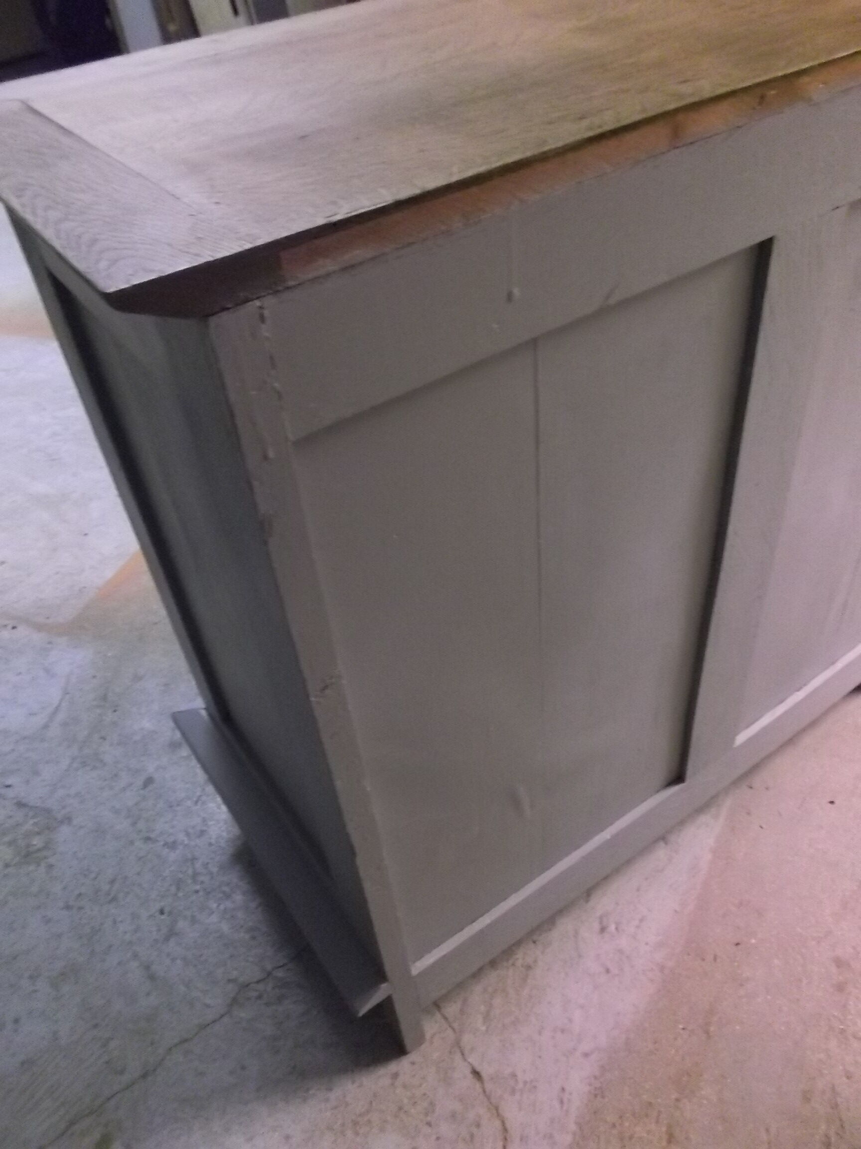 Old chest of drawers  vintage