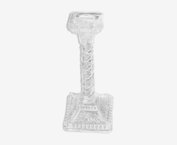 Bougeoir en verre moulé
