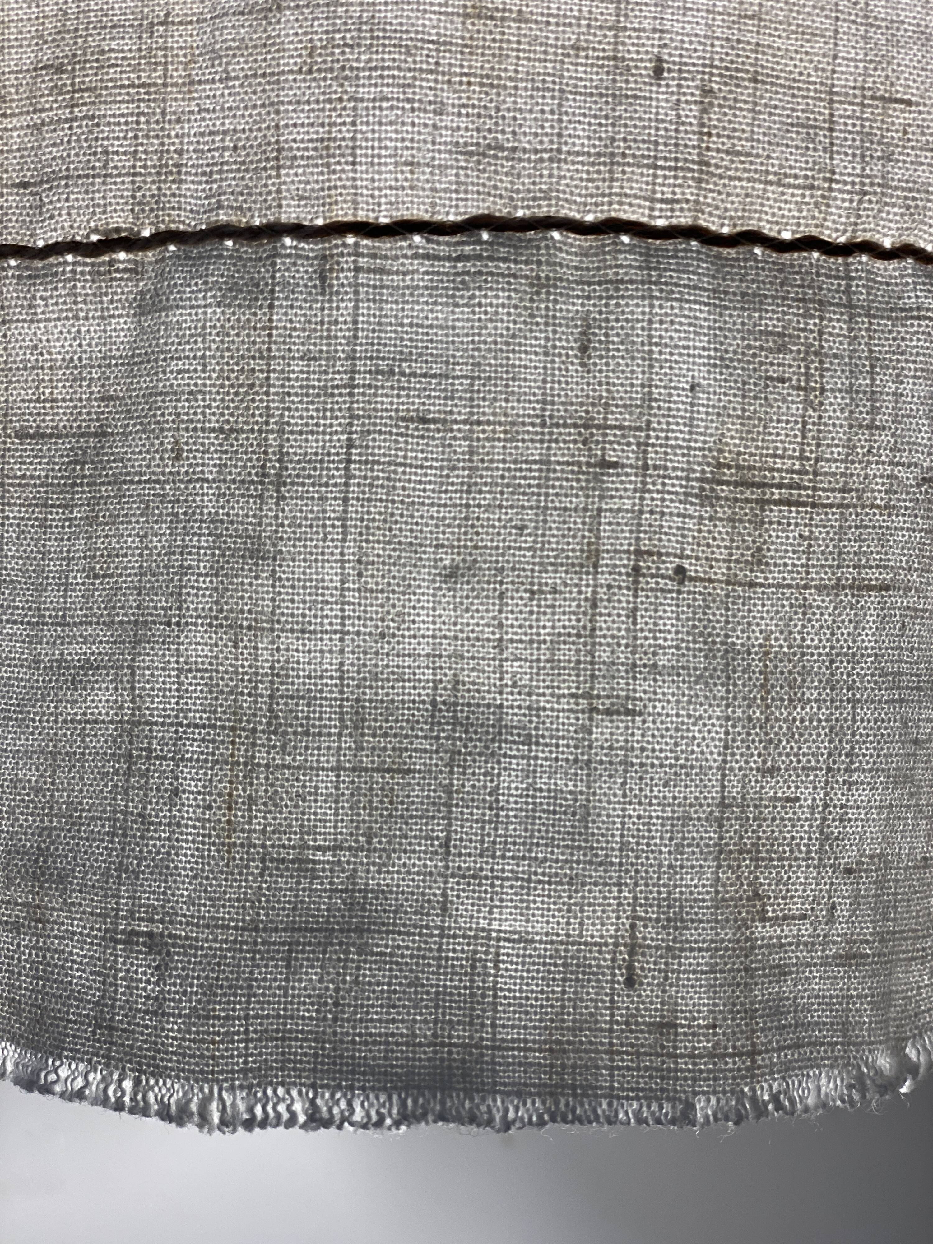 Old linen curtain suspension