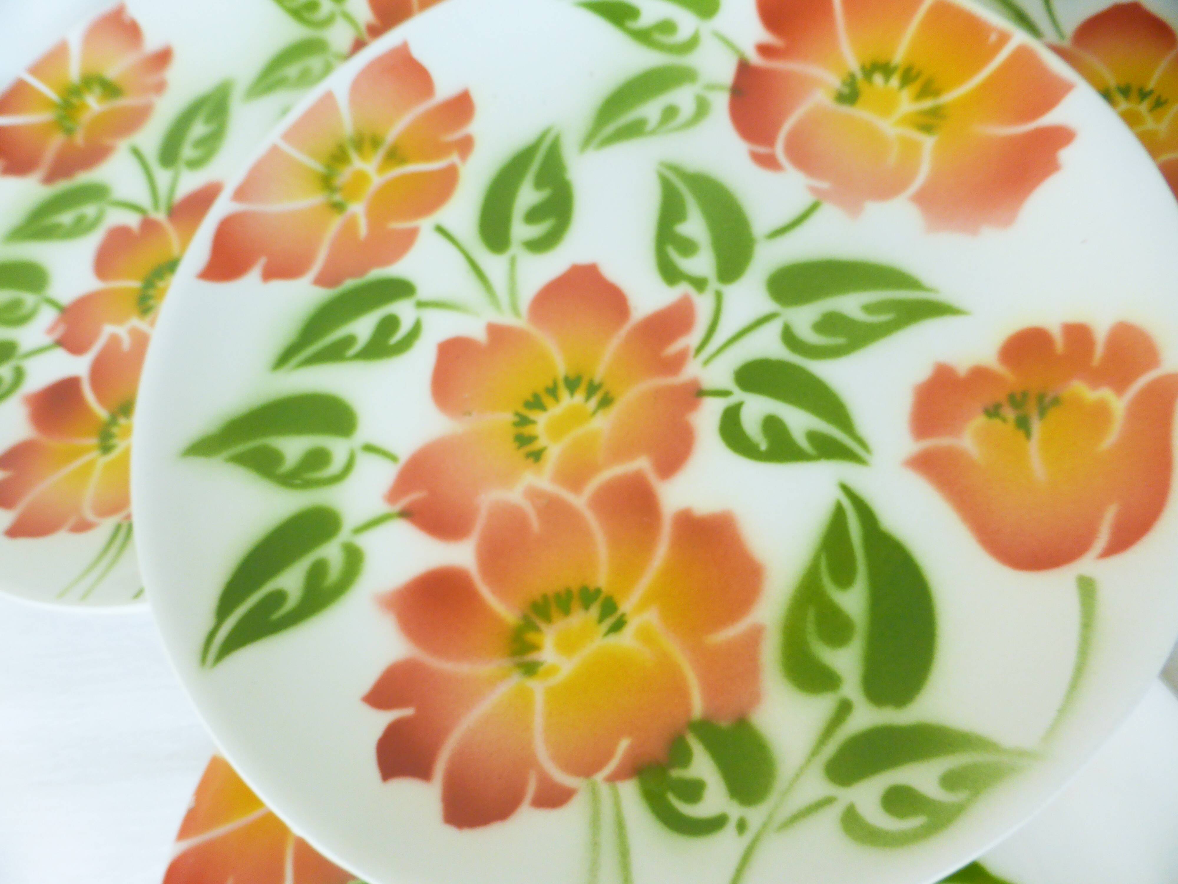 4 dessert plates from Moulin des Loups Orchies Ontario 210690