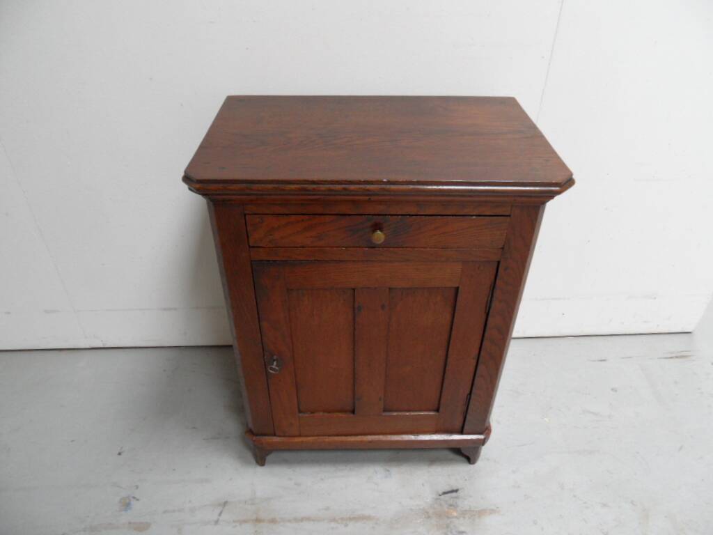 Antique oak one door cabinet