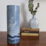 Virebent blue porcelain vase
