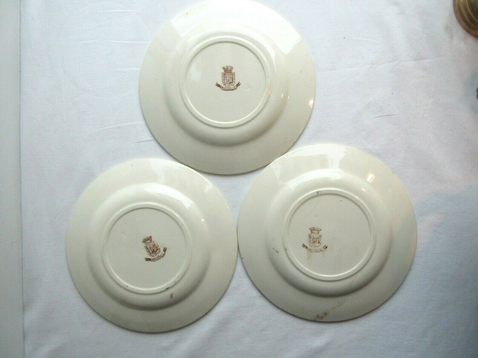 3 GIEN's Maroon Bird Dessert Plates, Provençal style with Hirondelle
