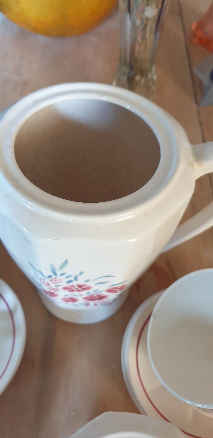 Badonviller half porcelain coffee or tea service