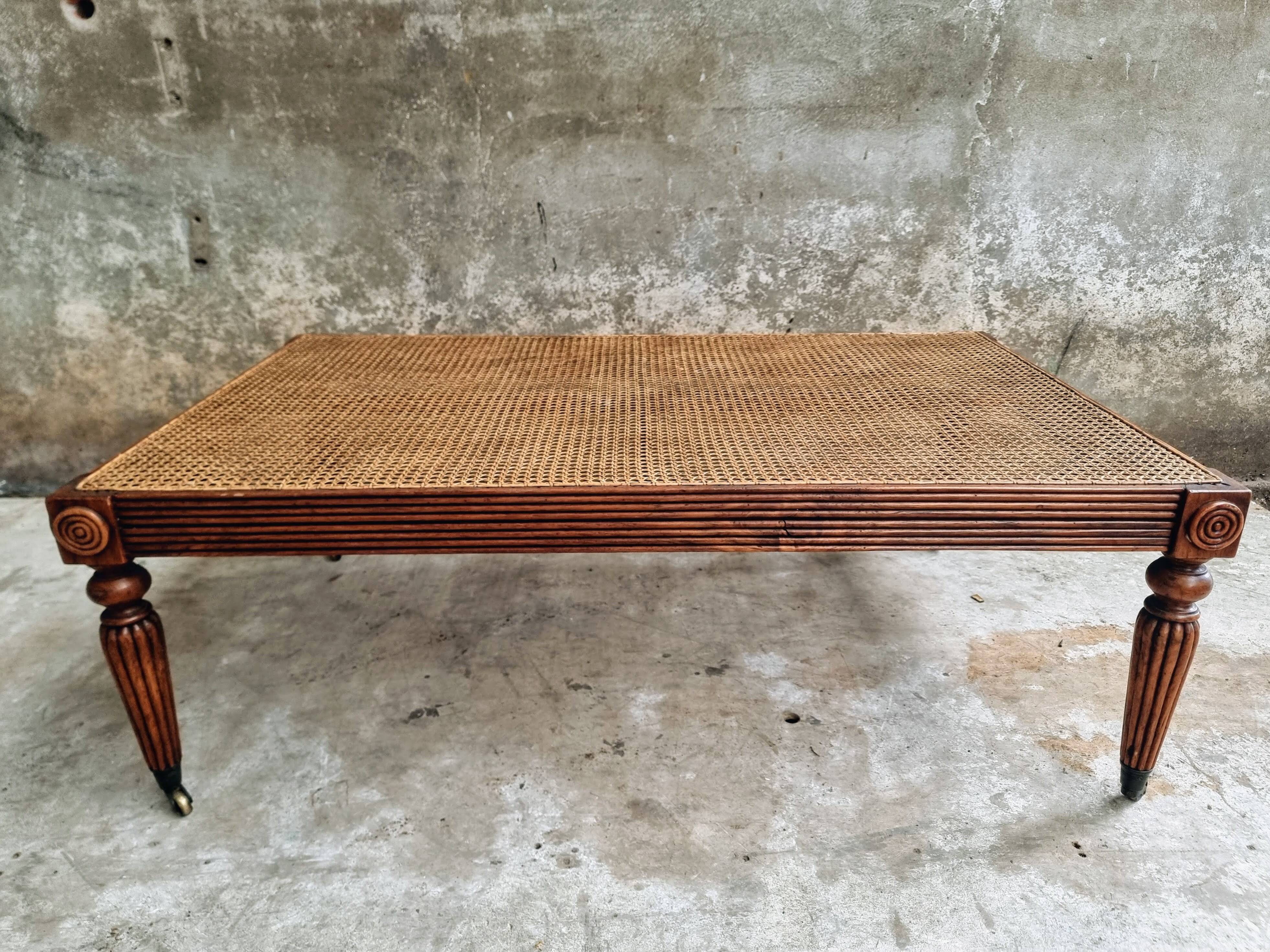 Table basse vintage design Becara Madrid