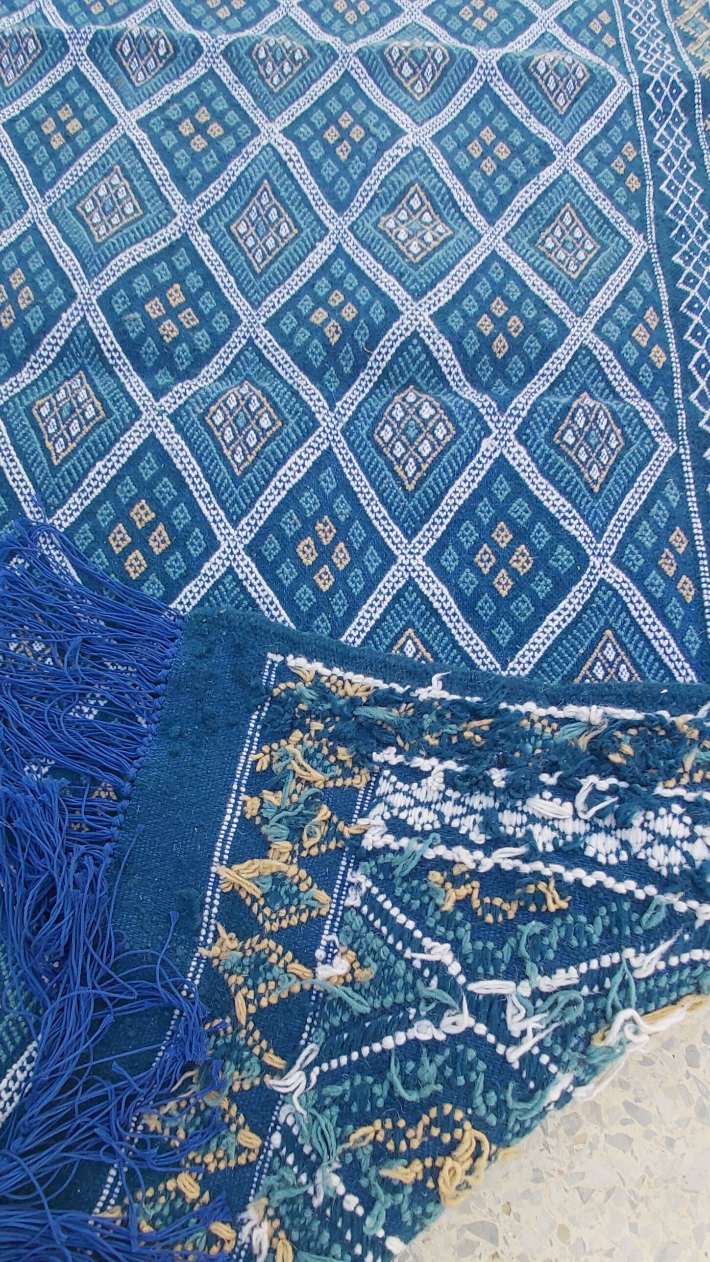 Tapis kilim bleu fait main berbère traditionnel - 200x120cm