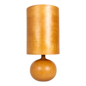 Minimalist Japanese-inspired lamp made entirely of wood from the 1980s.