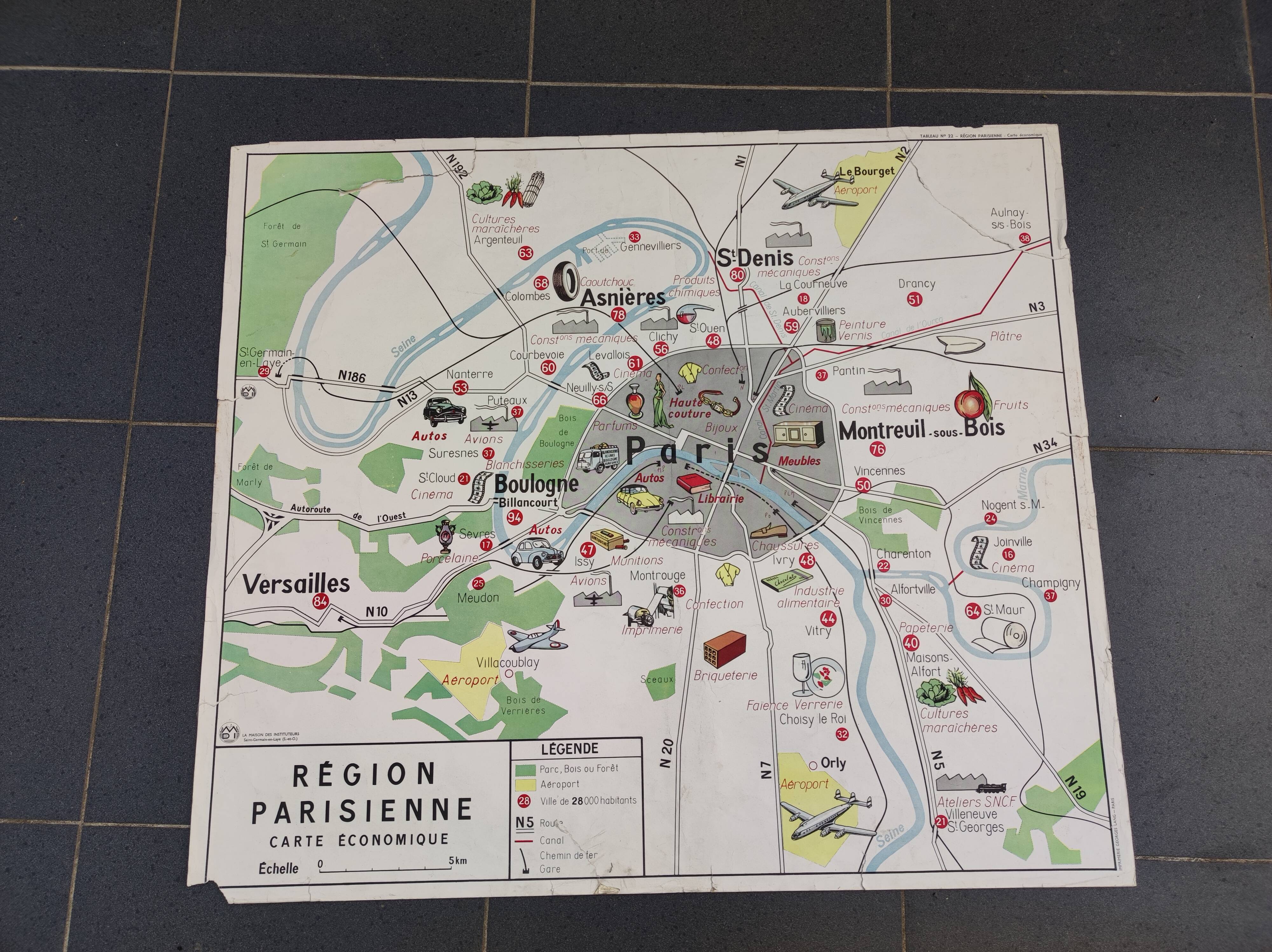 Poster school map Paris Region / The house of teachers