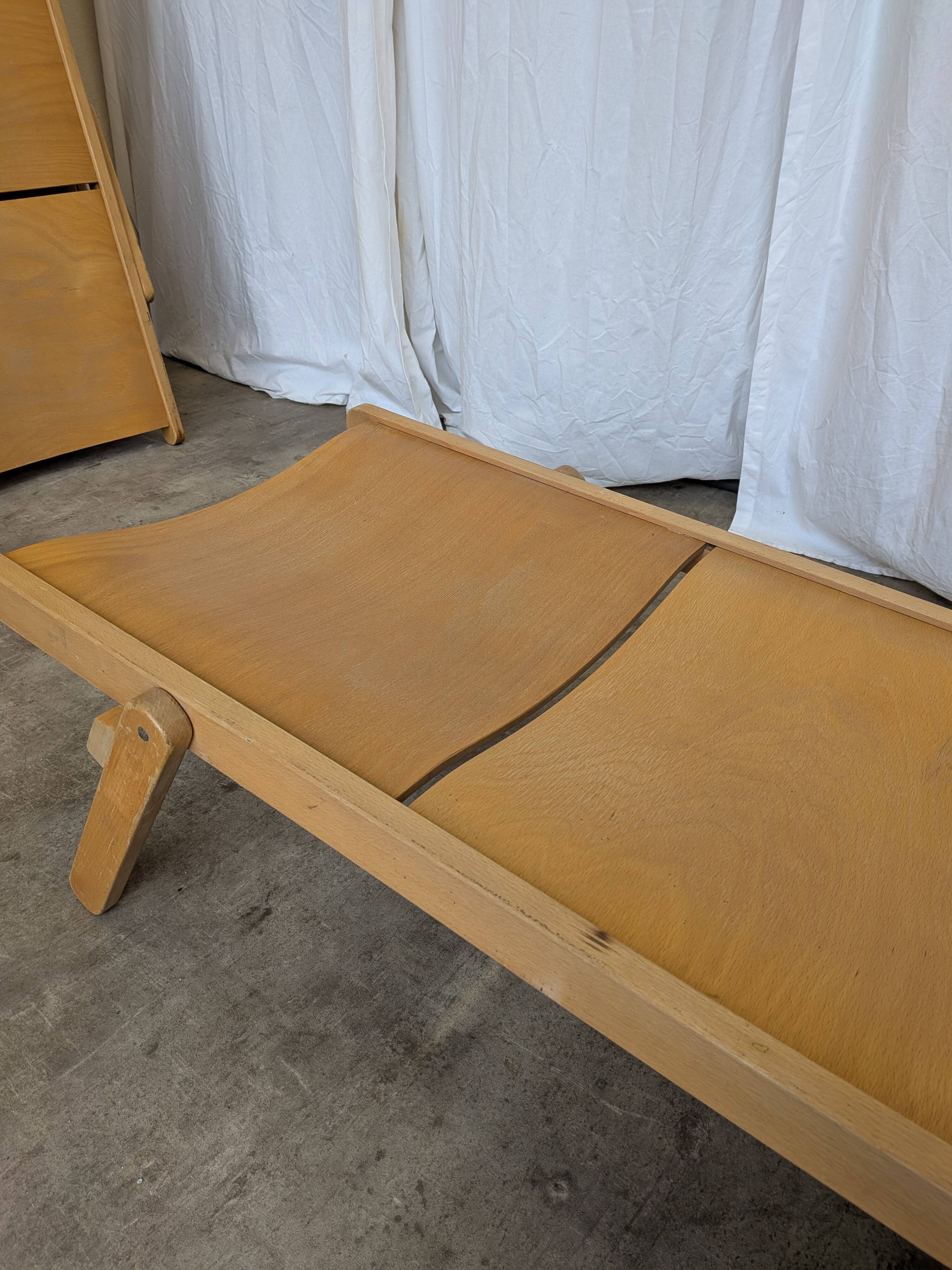 Vintage Folding Wooden Daybed /by Niko Kralj for Stol Kamnik / 1970s
