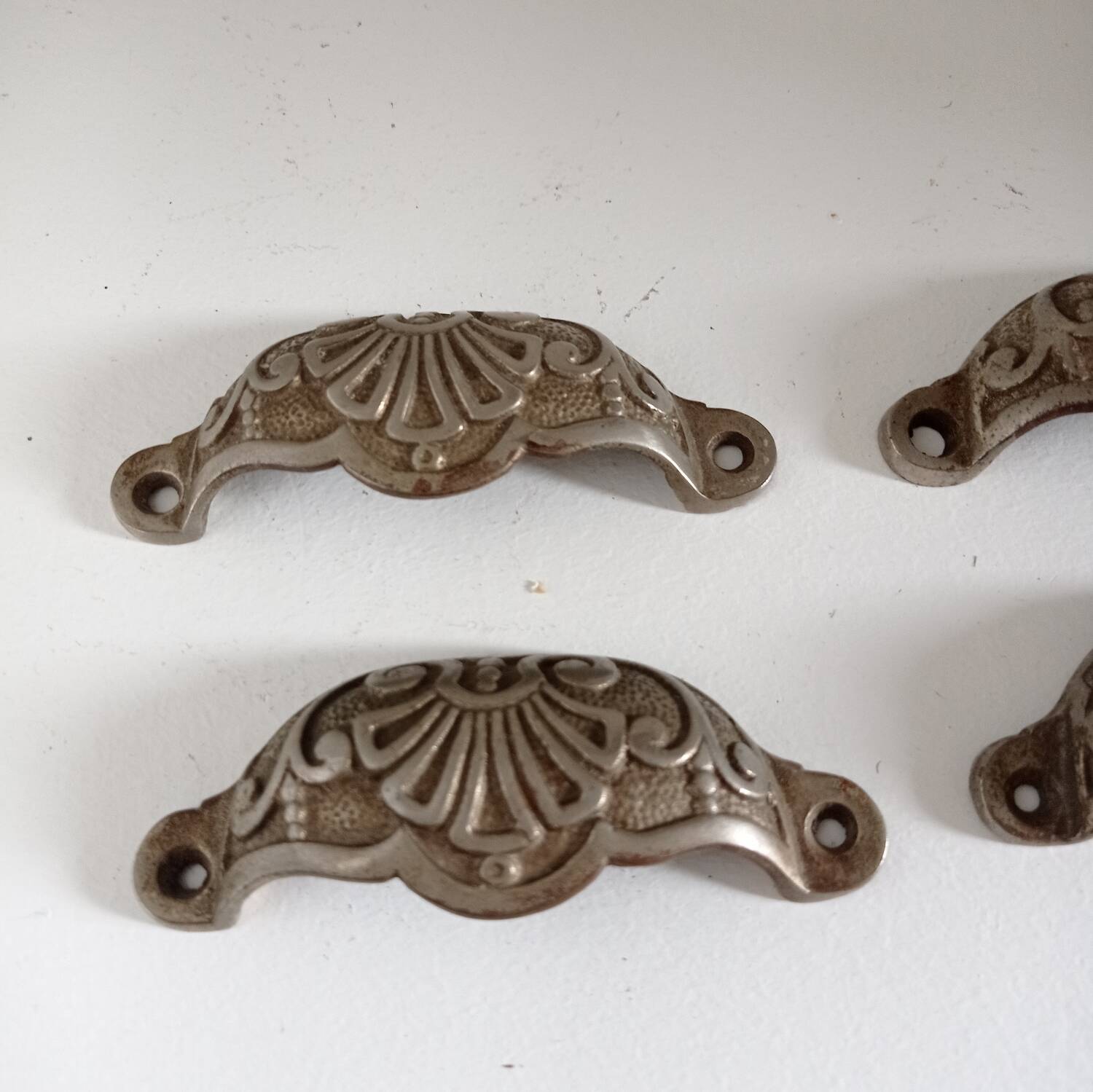 Shell handles