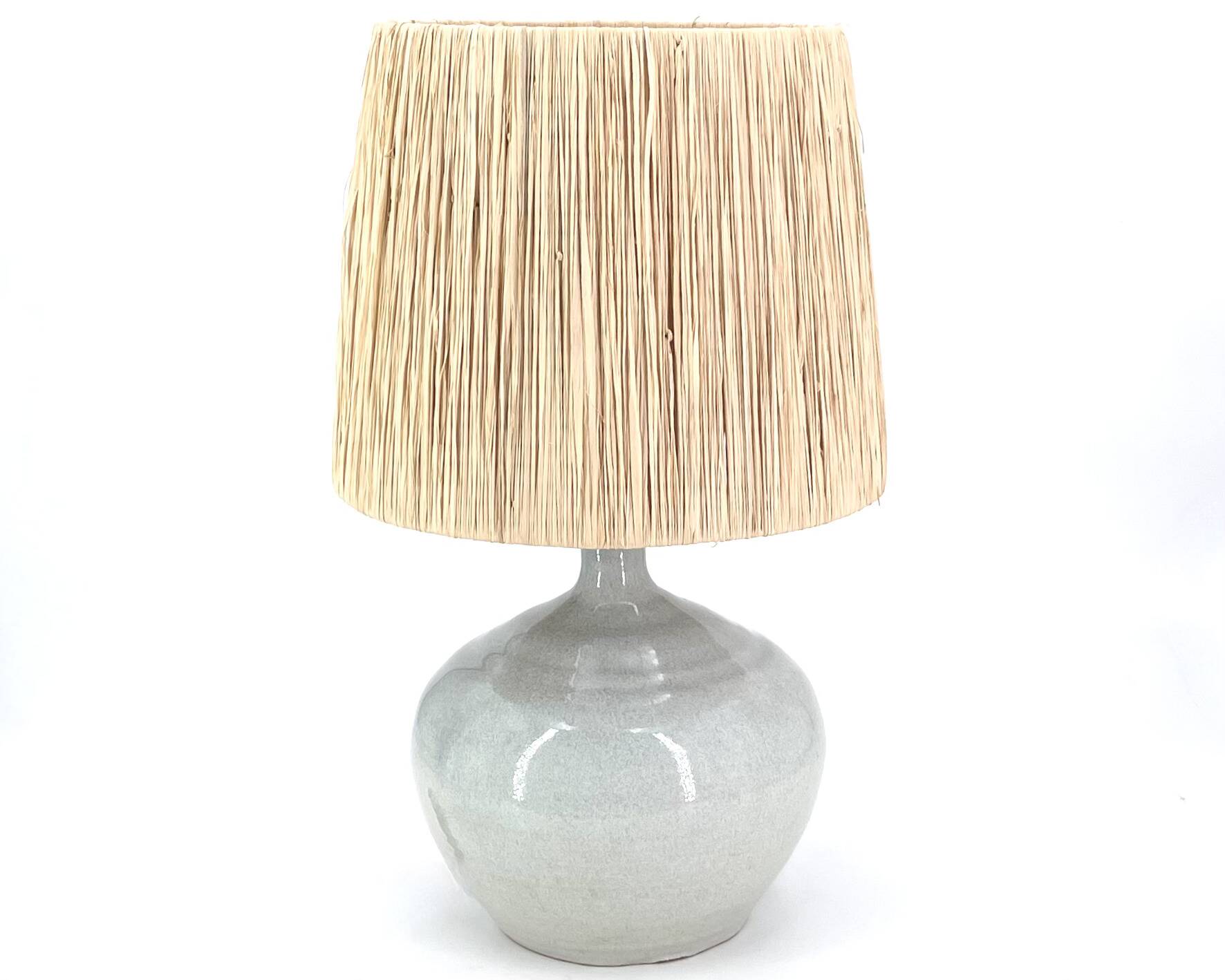 Lampe en céramique grise signée, abat jour en raphia, années 60