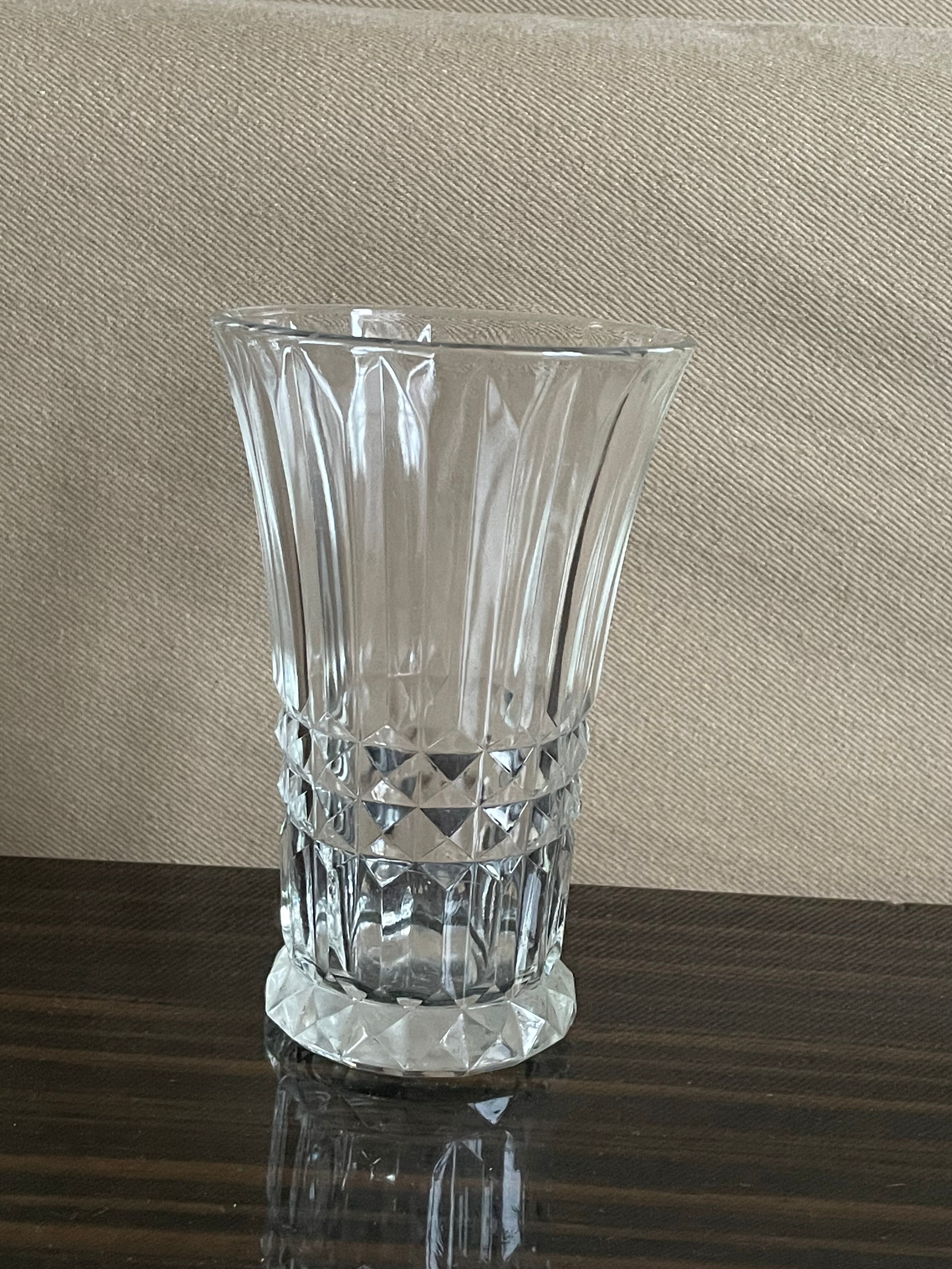 Art deco glass vase