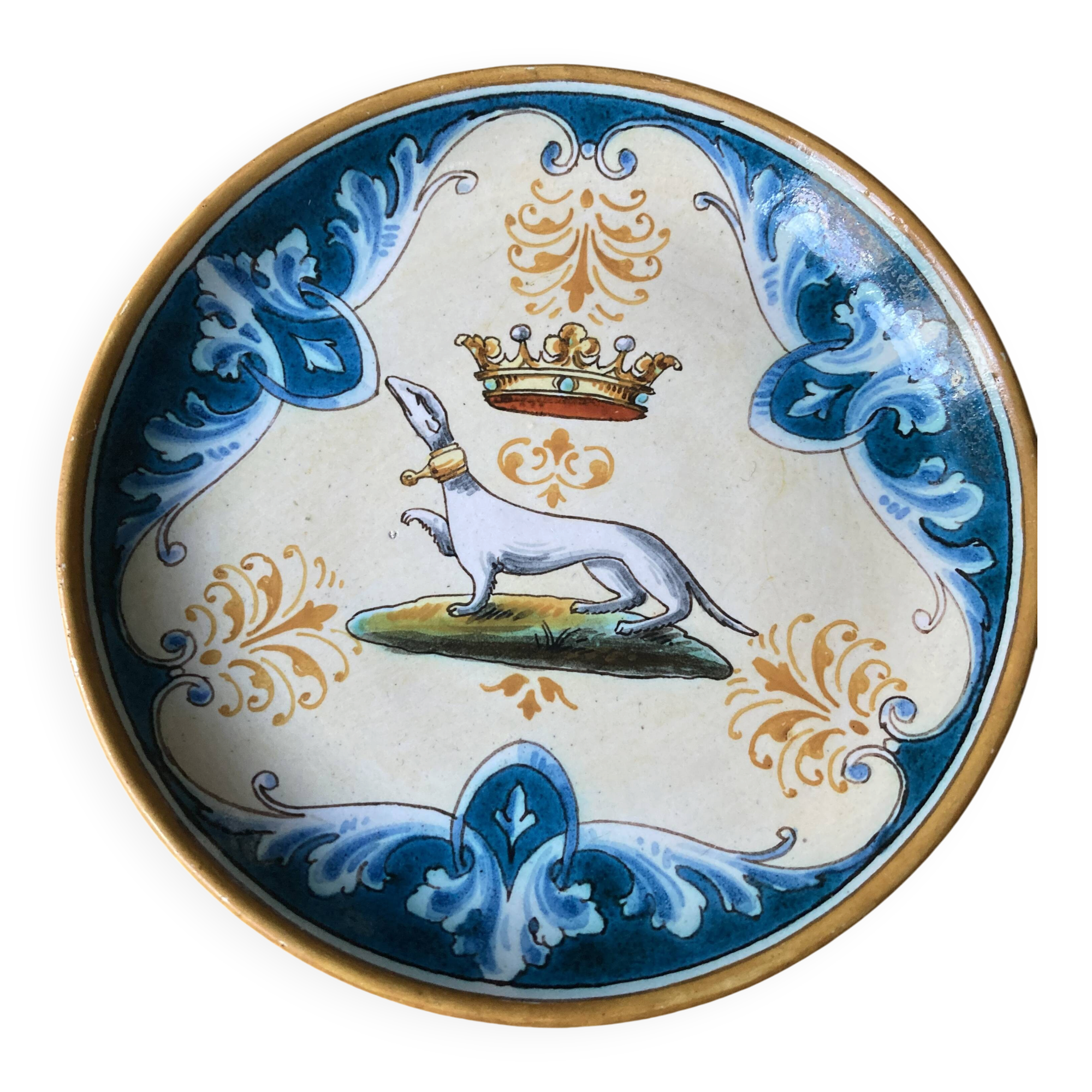 Small antique plate from Blois – ermine decoration – Émile Balon