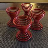 Lot de 4 coquetiers à ressort laqués rouge - Années 1980