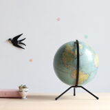 Taride Tripod Earth Globe of the 1960s