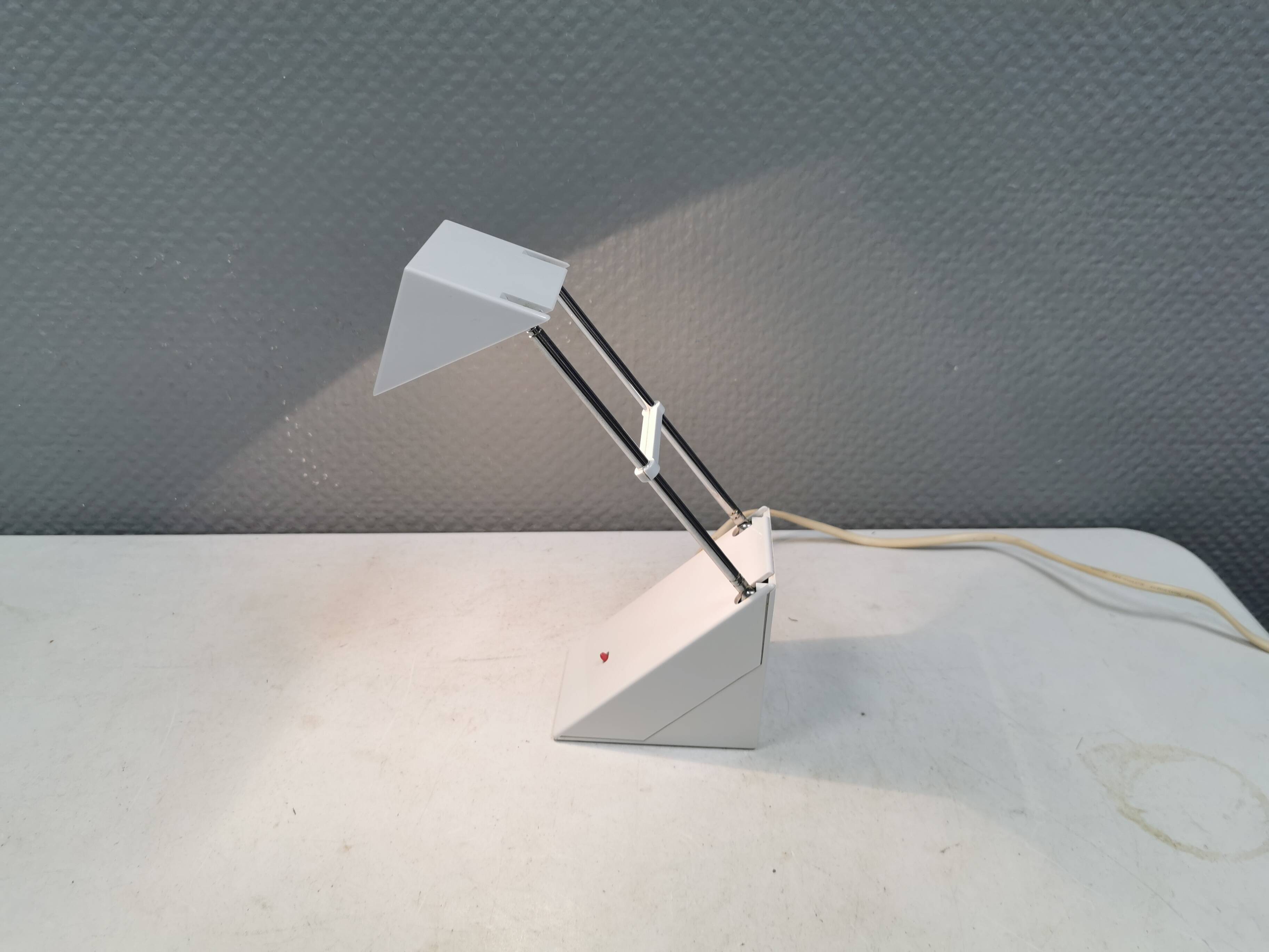 Vintage minimalist white telescopic adjustable lamp from Ikea Sweden 1991