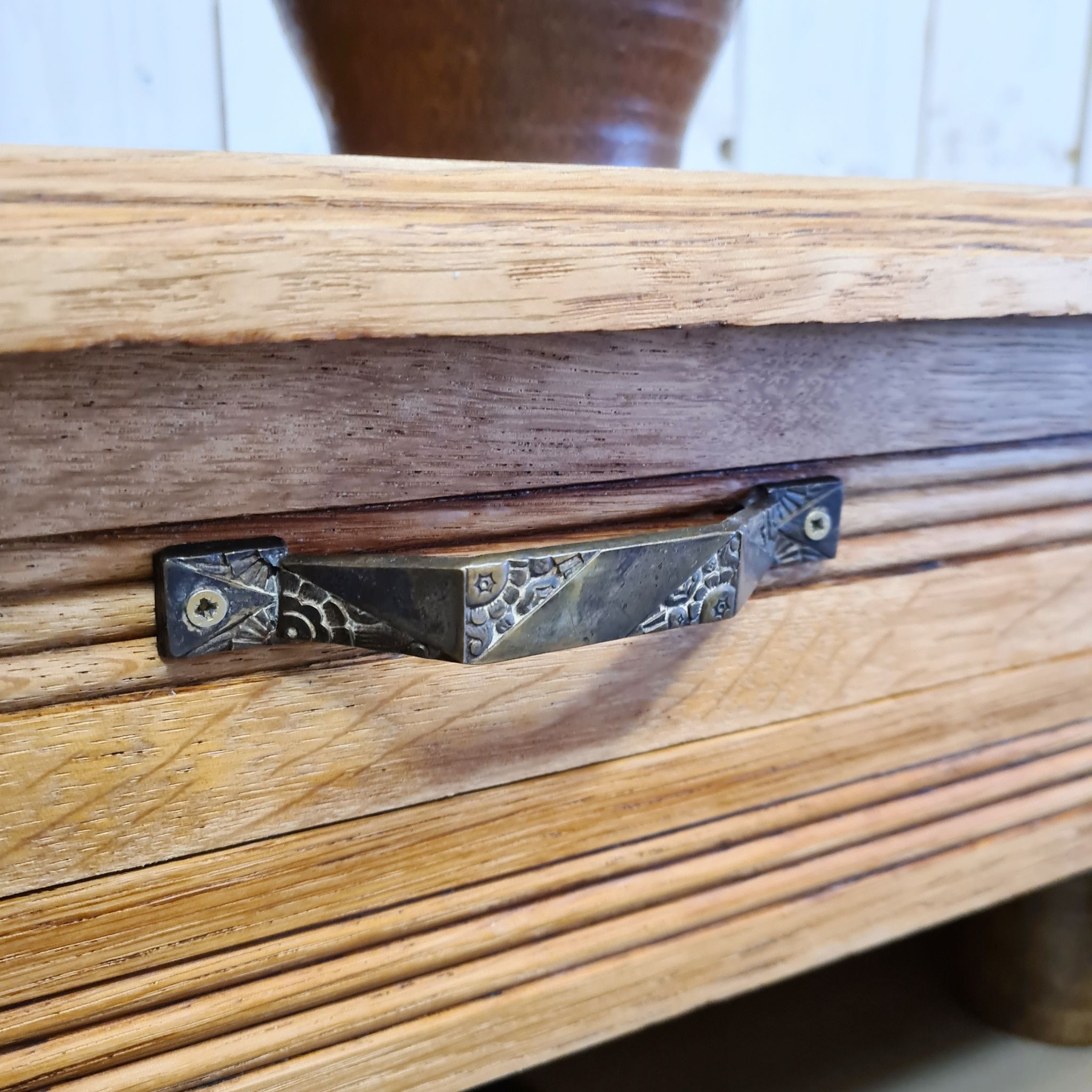 Old solid wood sideboard 2 doors and 2 drawers renovated
