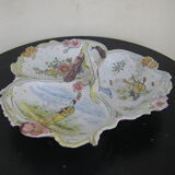 Handle plate with three compartments called "beggar"