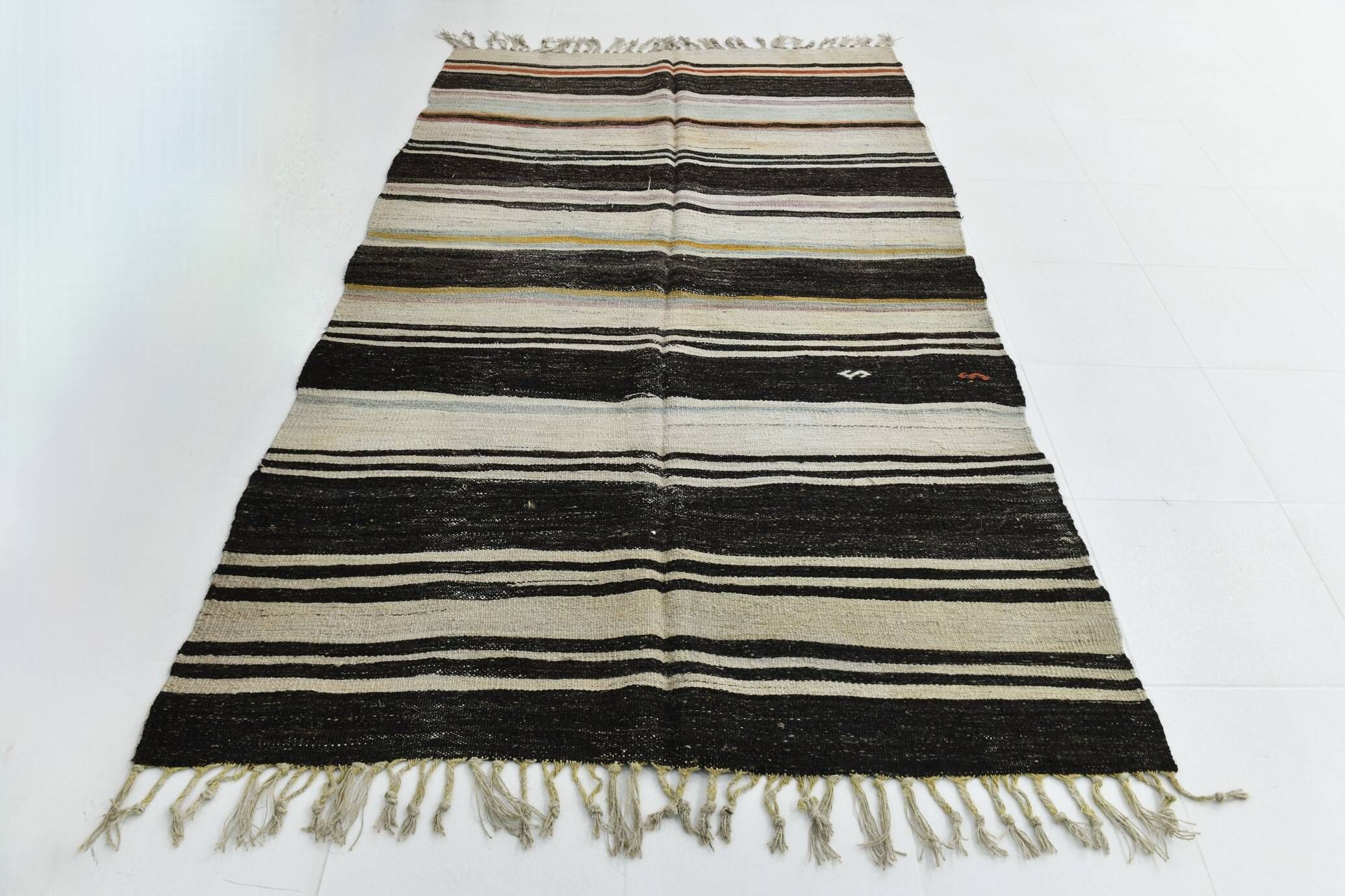 5x9 Cream & Brown Striped Handmade Vintage Kilim Rug, 147x264Cm