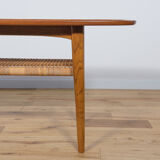 Table basse danoise en teck et rotin du milieu du siècle, années 1960