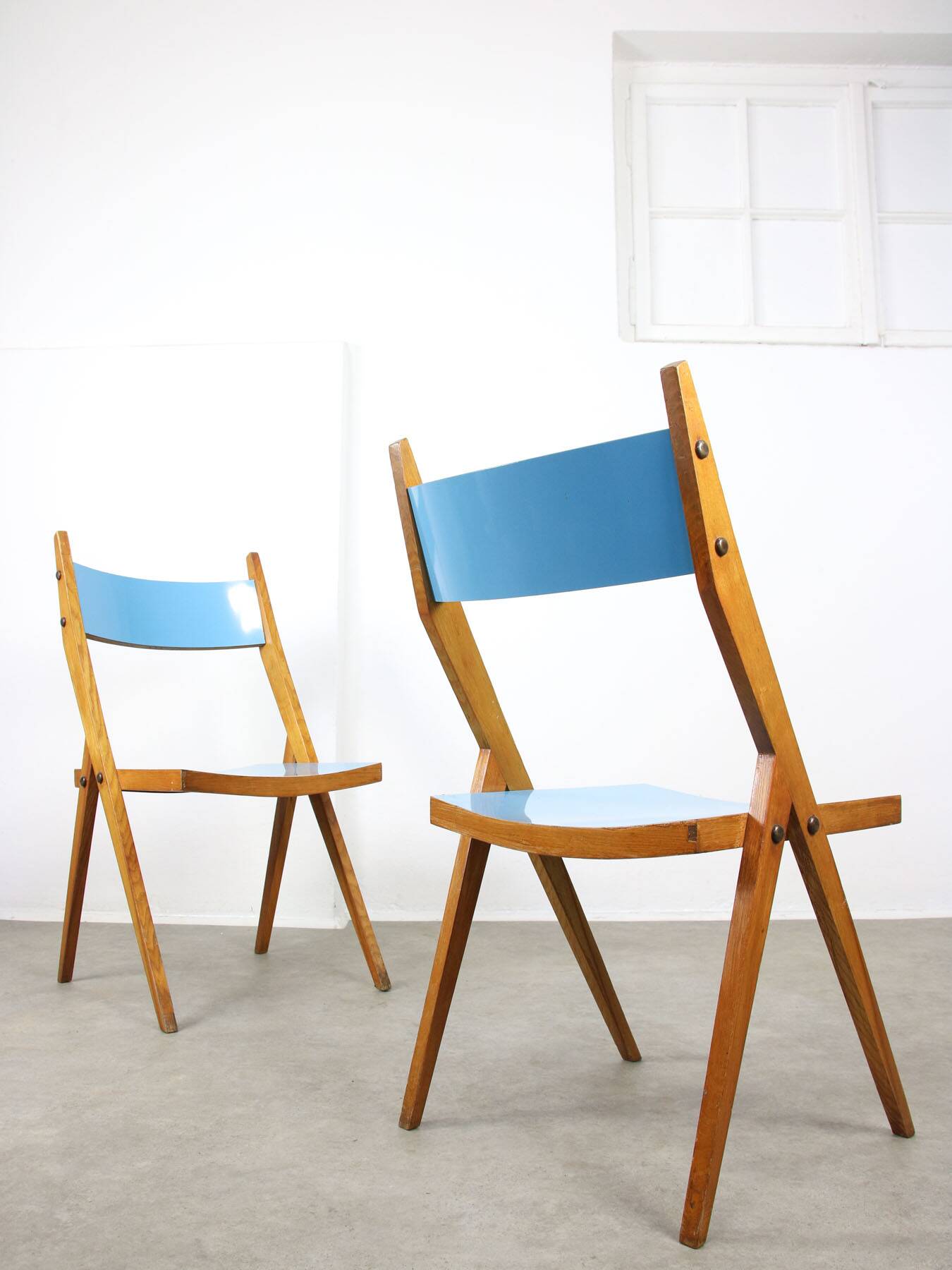 Mid-century Italian Wooden Dining Set of 5 in Blue