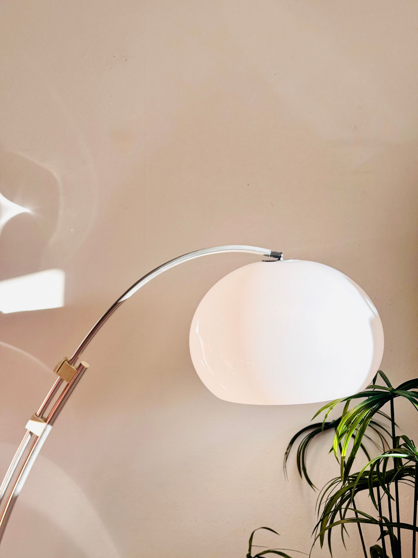 Vintage booglamp jaren 70 Hustadt Leuchten