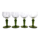 Set of 4 crystal glasses with green foot