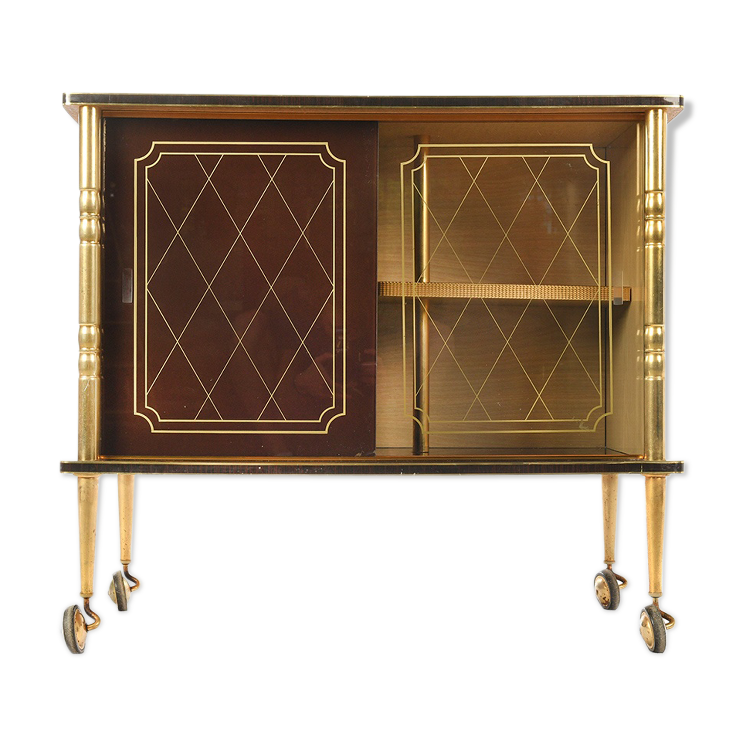 Furniture bar in formica