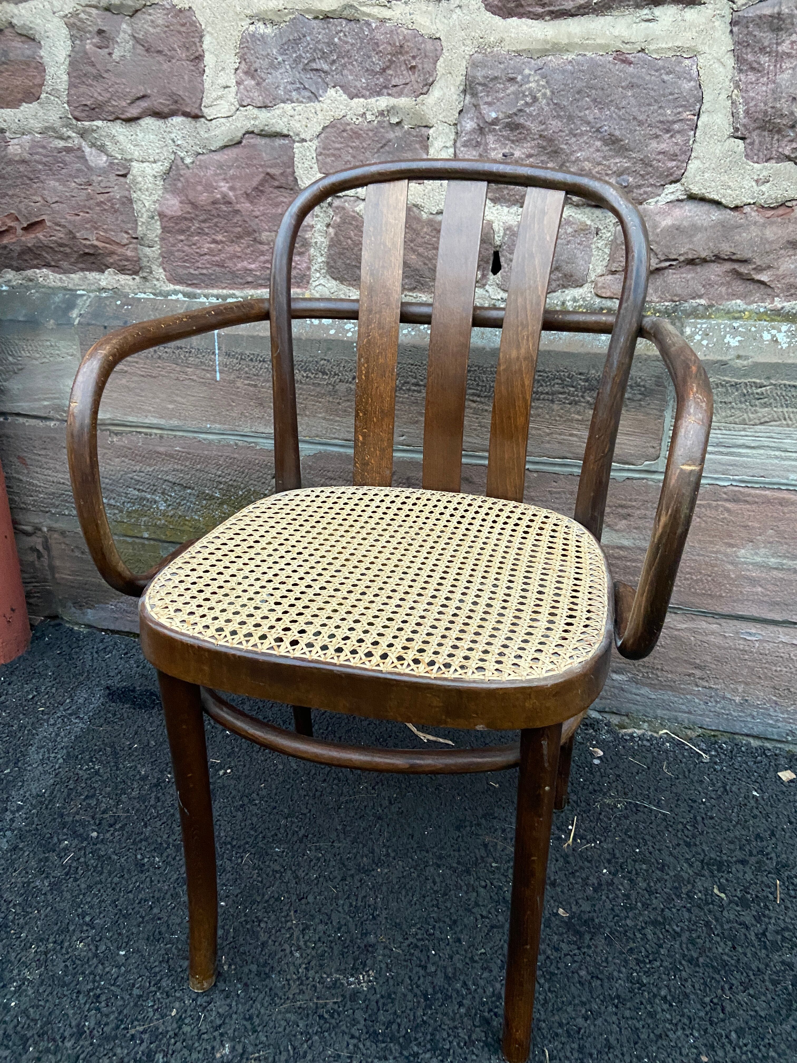 Fauteuil bois courbé viennois