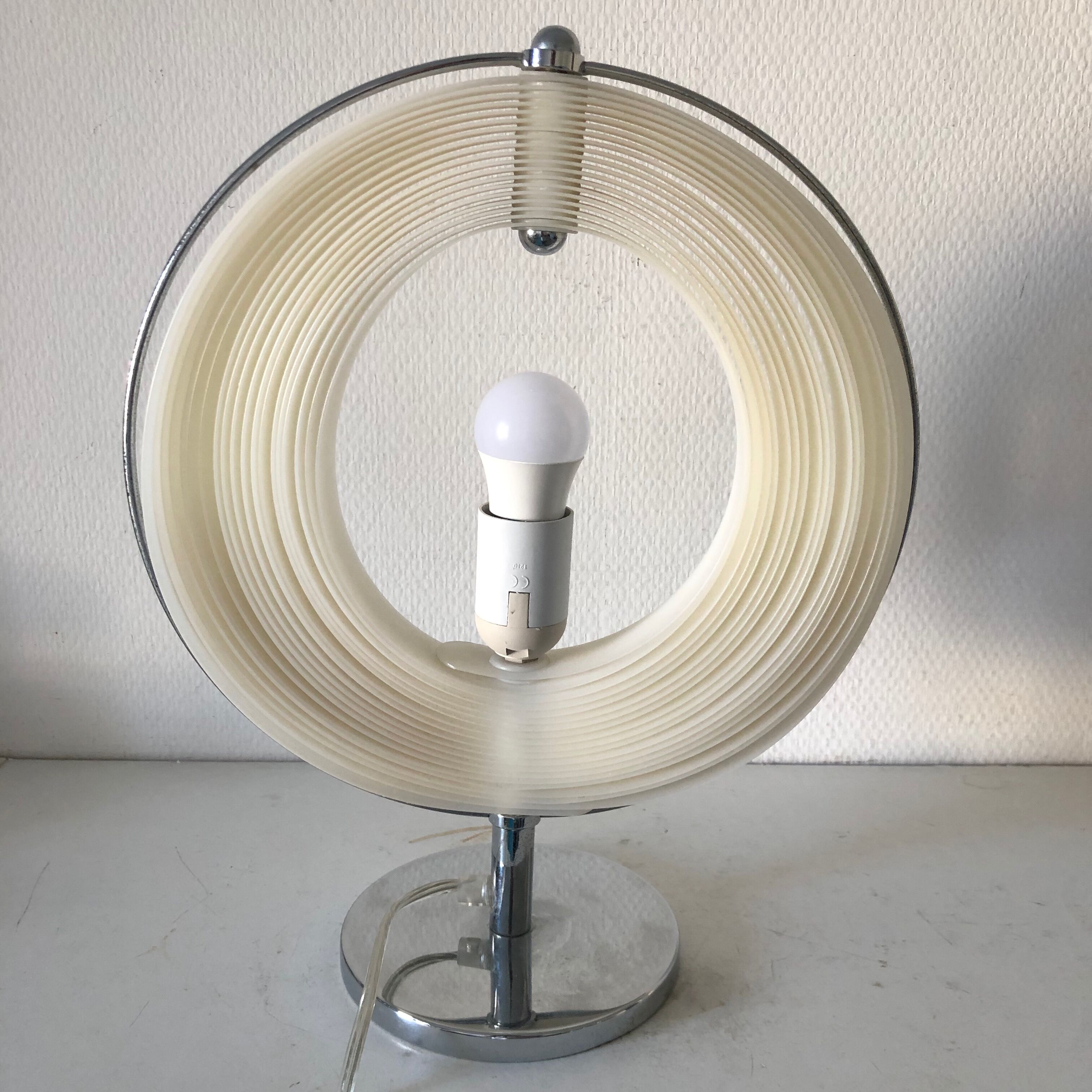 KARE Moon white DLG Verner Panton vintage lamp 1980