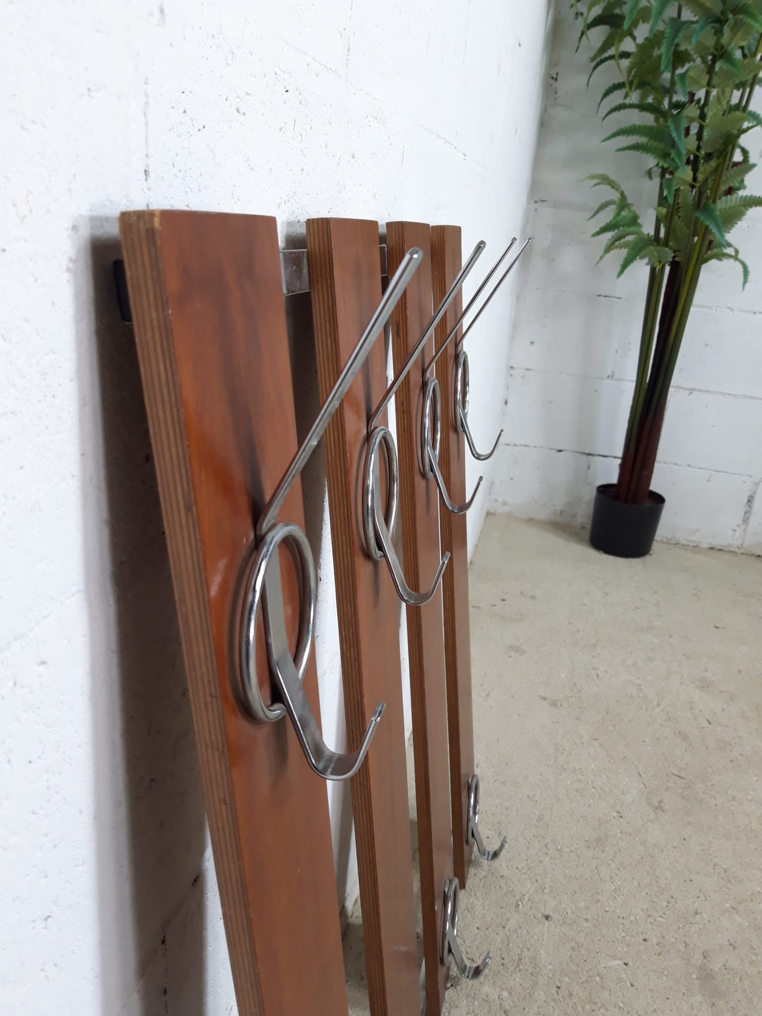 Vintage wooden wall coat rack, 8 hanging points