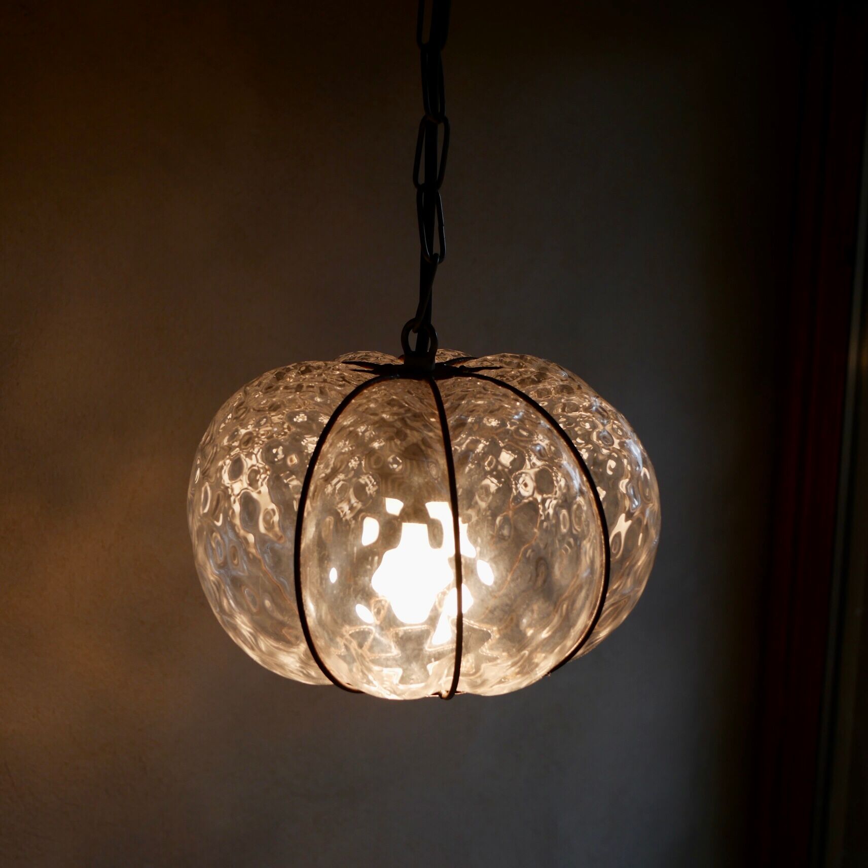 Paire de suspensions en verre soufflé de Murano
