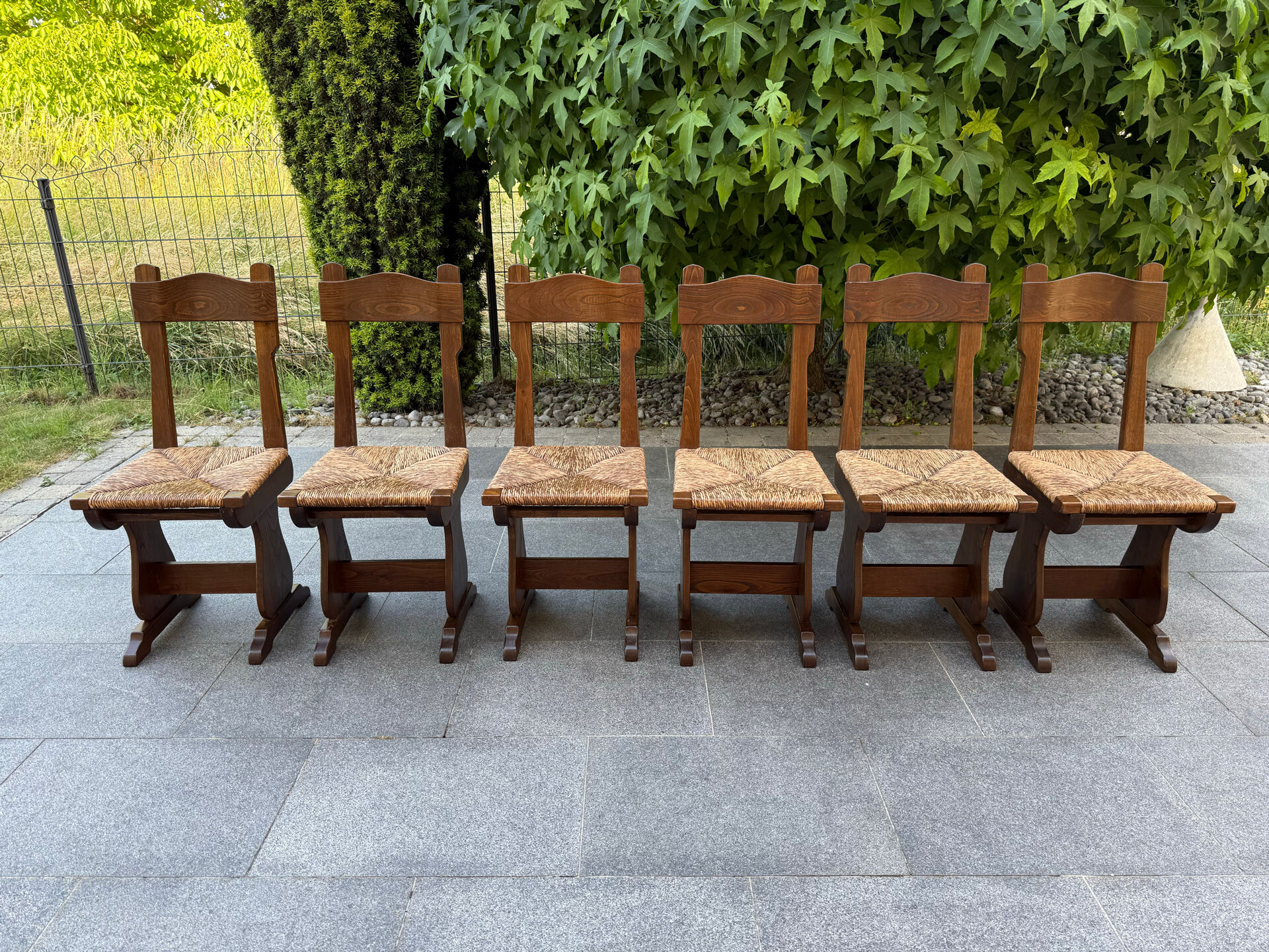 Set of 6 rustic 1970s chairs